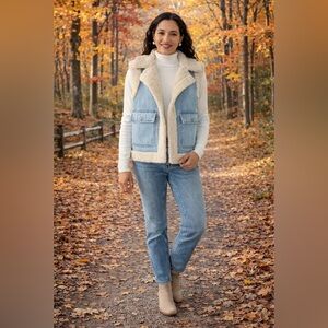 Jason Wu Edit Vest Women’s Ivory Faux Fur Lining Blue Denim Warm Layer Size XS